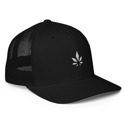 White And Black Weed Leaf Closed-back Trucker Cap