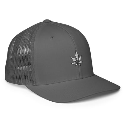 White And Black Weed Leaf Closed-back Trucker Cap